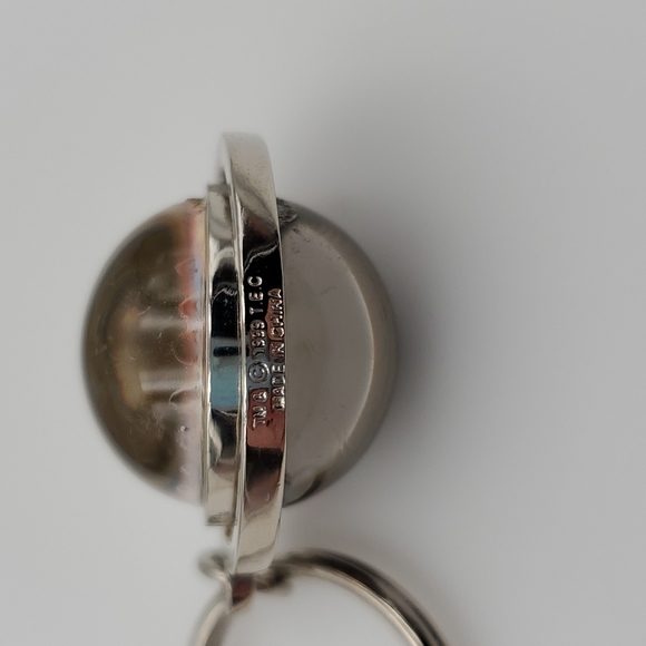 The Wizard of Oz Flipper Keychain - Picture 8 of 8